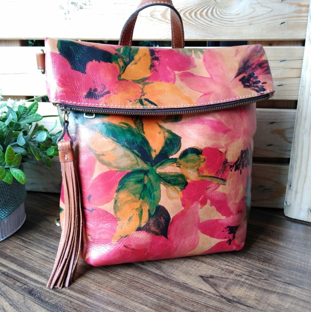 PATRICIA NASH FLORAL LUZILLE BACKPACK TOTE EUC